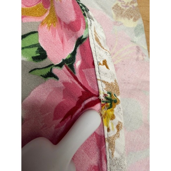 "Waterford "Floral Cotton Sateen Tablecloth Size 74" x 64" Cottagecore RD/Oval - Picture 8 of 8